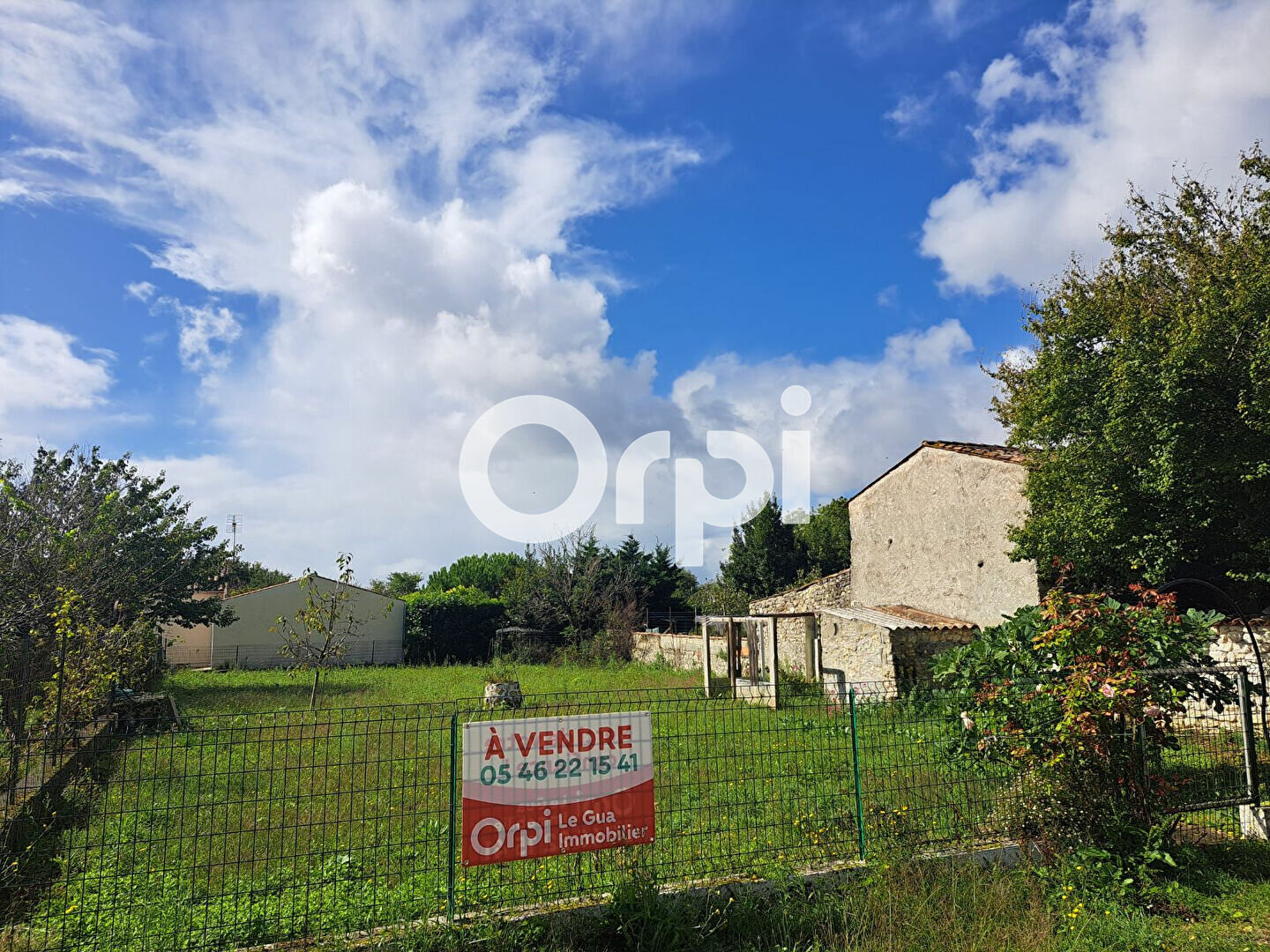 le gua 17600 terrain constructible
