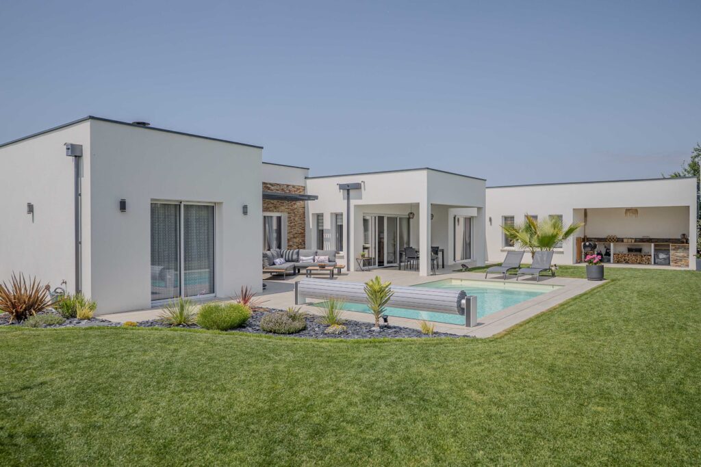Maison contemporaine de plain-pied à Saint-Nazaire-sur-Charente