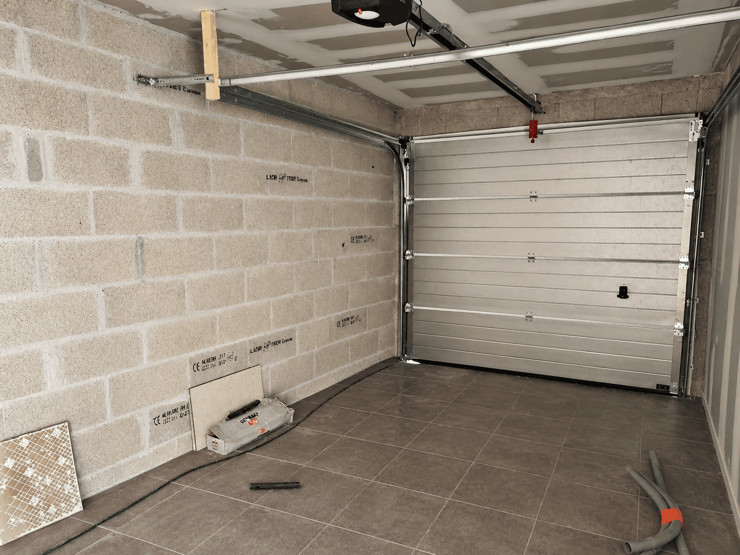 garage-int